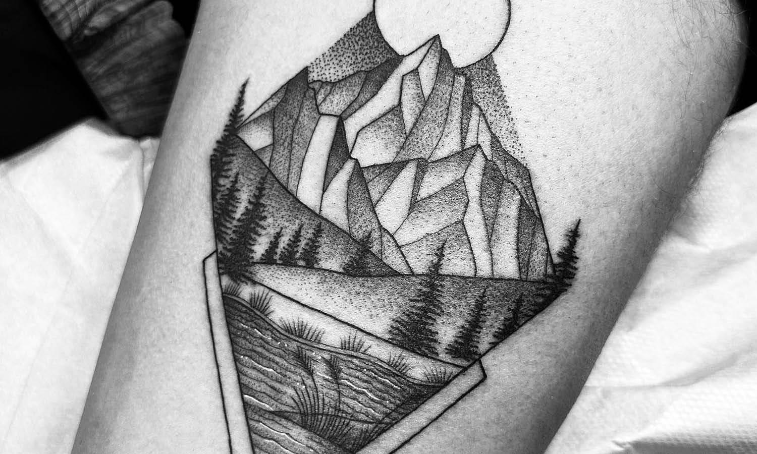 30 Best Mountain Tattoo Ideas You Should Check - Kreafolk