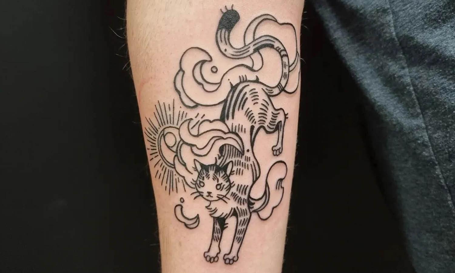 30 Majestic Animal Tattoo Design Ideas - Kreafolk