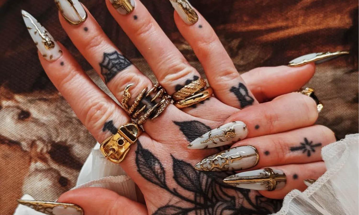 Glamorous Gold Filigree Wedding Nails