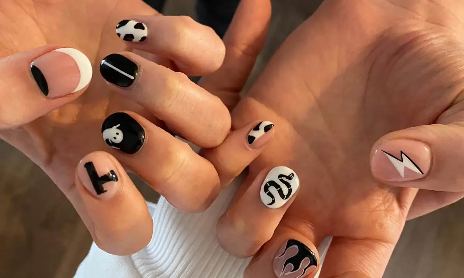 30 Best Monochrome Nail Design Ideas You Should Check