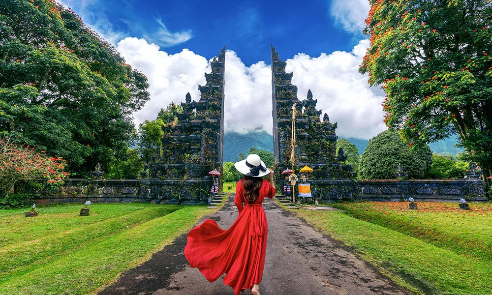 Dive Into the Rich Culture with an Authentic Experience in Indonesia