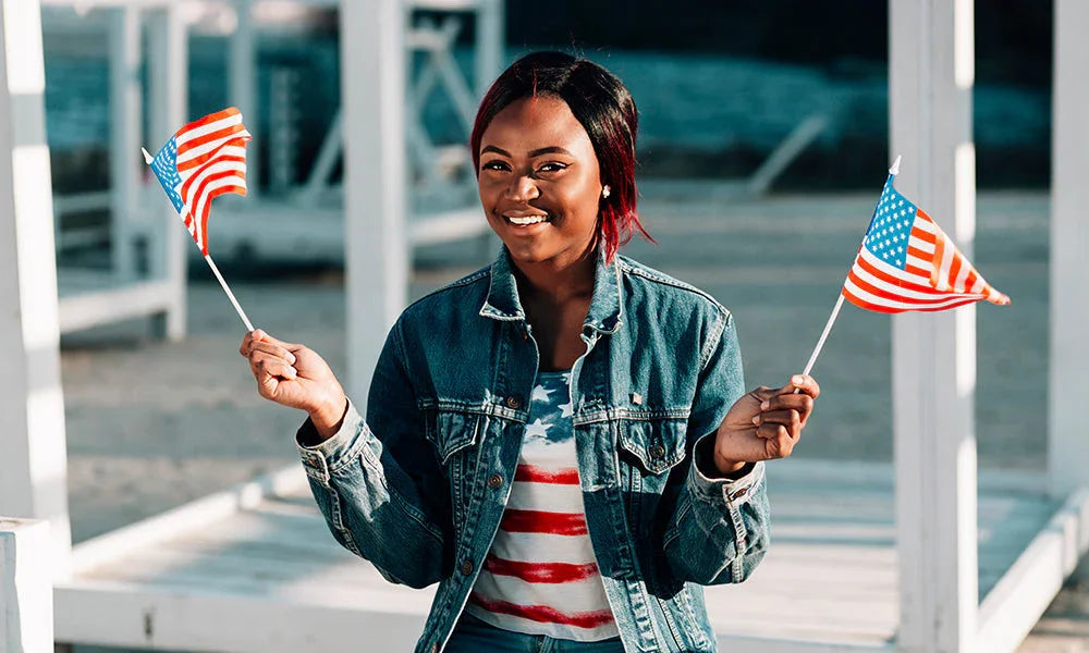 How To Accessorize An American Flag Shirt
