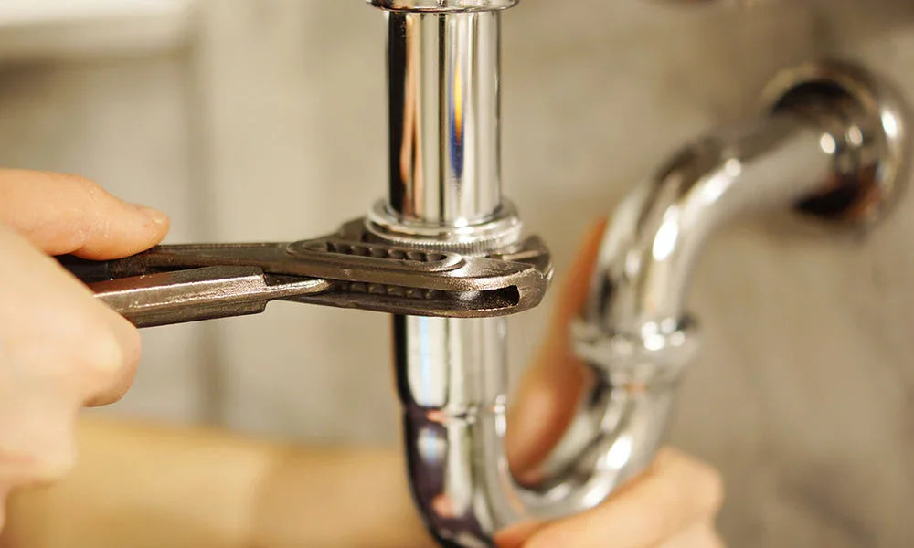 How to Spot Plumbing Problems in Your Miami Home Before They Get Worse