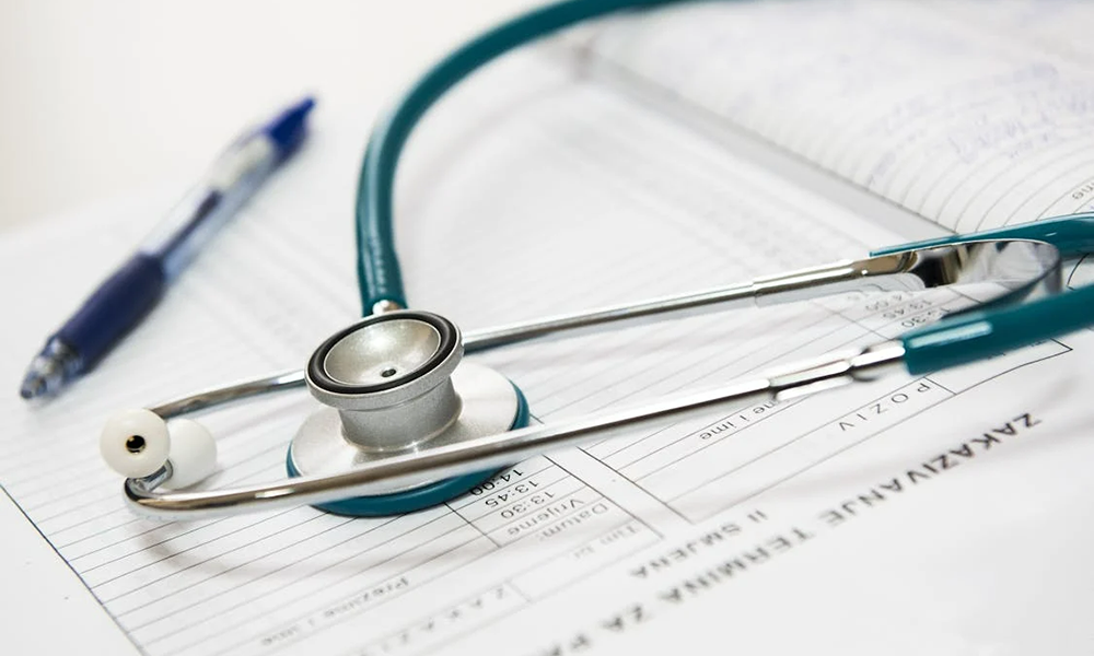 How to Translate a Medical Report Without Losing Accuracy