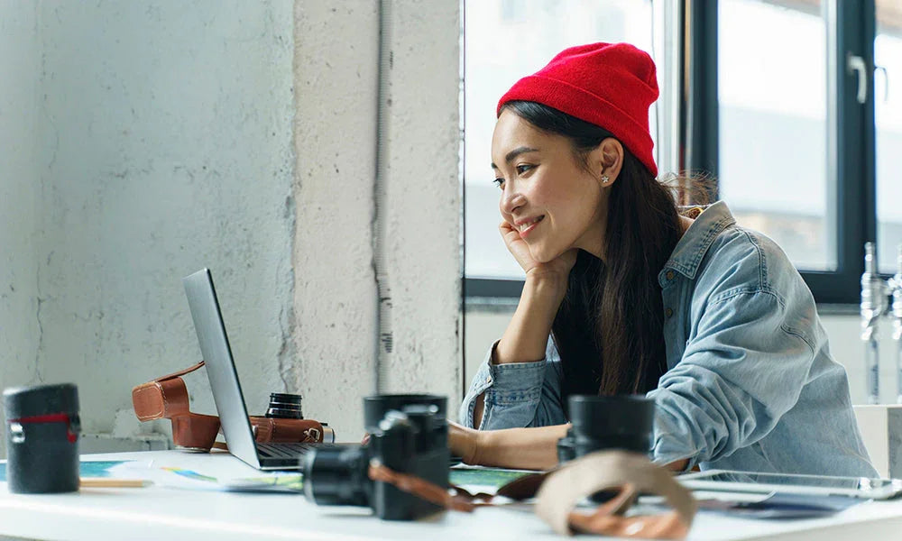 How to Use Freepik for Less: Maximize Your Designs with RemoteSpace