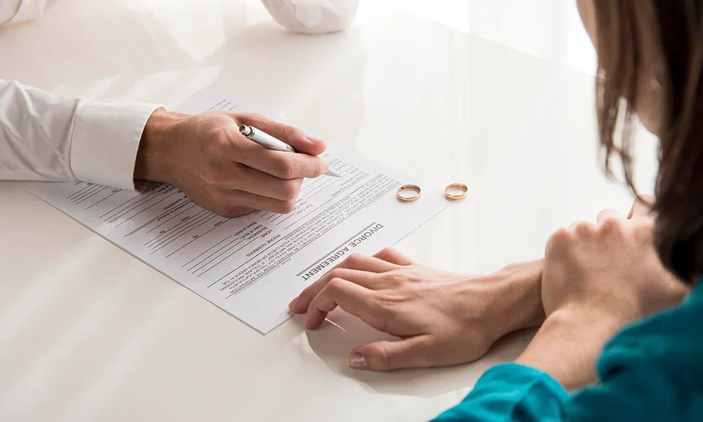 Navigating the Challenges When a Spouse Does Not Sign Divorce Papers