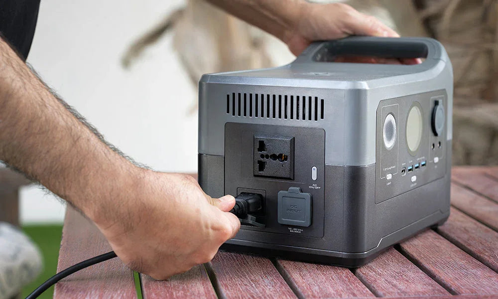 Power Pack vs. Generator: Which Suits Your Needs?