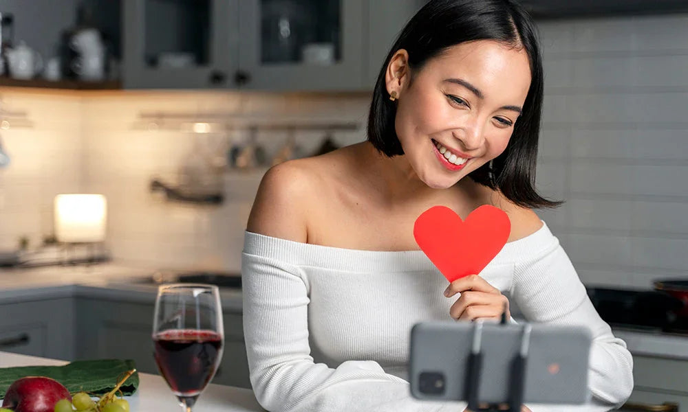 The Aesthetics of Attraction: How Design Shapes Online Chemistry on Lovofinder
