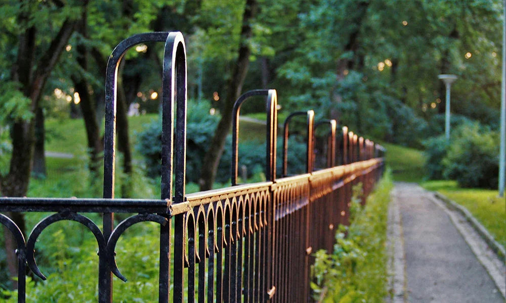 The Art and Science of Modern Fence Design