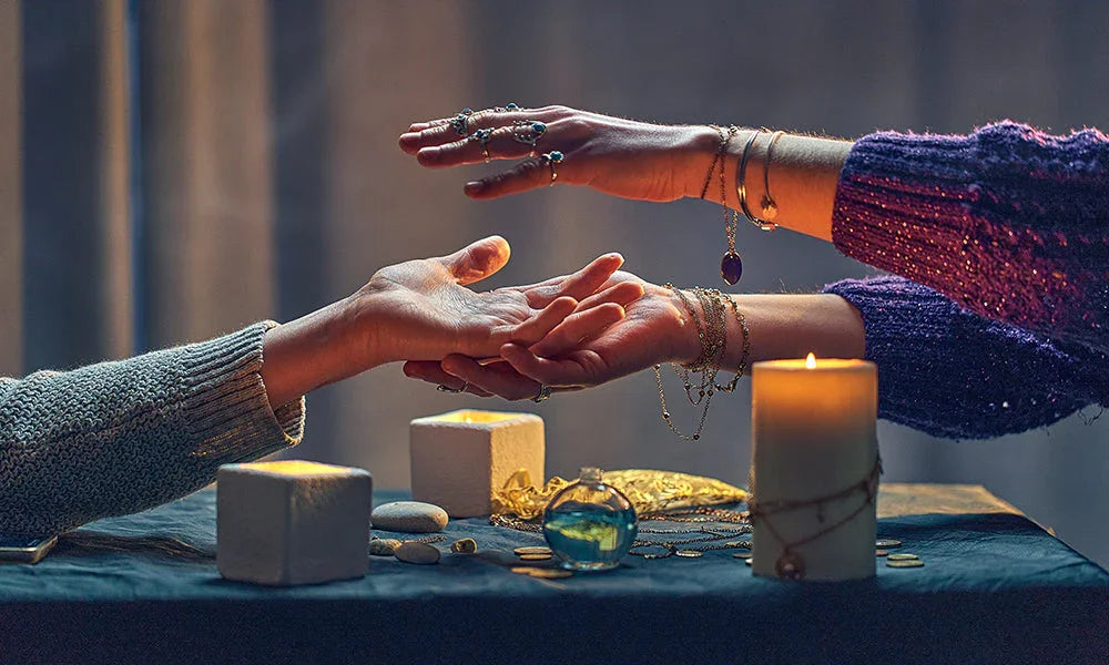 Unlock the Secrets of Your Heart with Love Psychic Readings