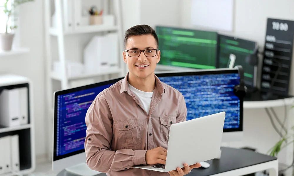 VMware vs Traditional IT Infrastructure: Why Virtualization Wins