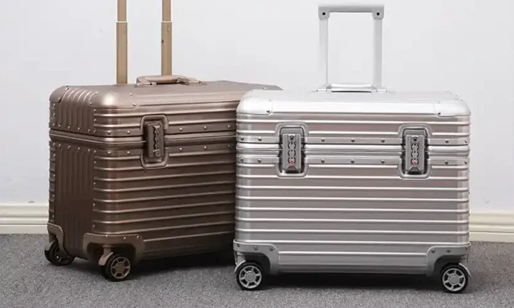 Why Aluminium Carry On Luggage Is the Ideal Travel Companion