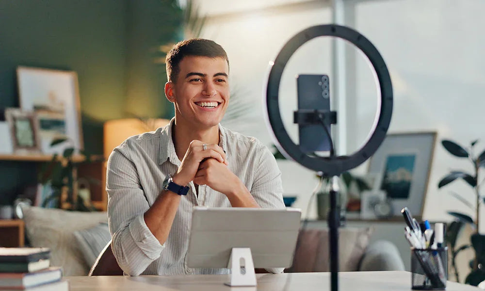 Why Every OnlyFans Creator Needs a CRM: Enhancing Business Operations and Fan Relationships