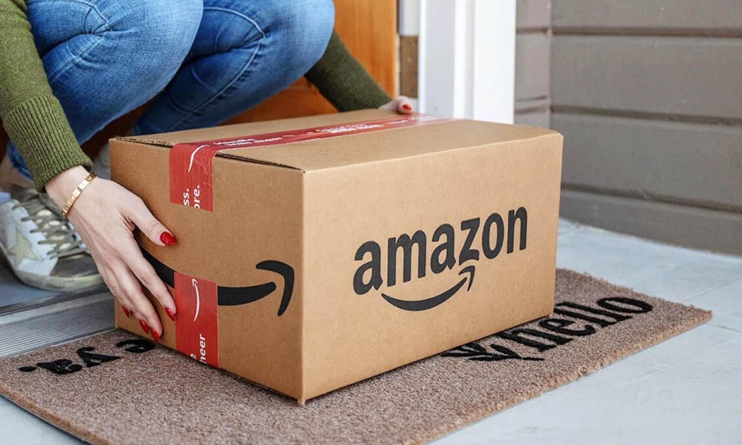 Amazon Logo Design: History & Evolution - Kreafolk