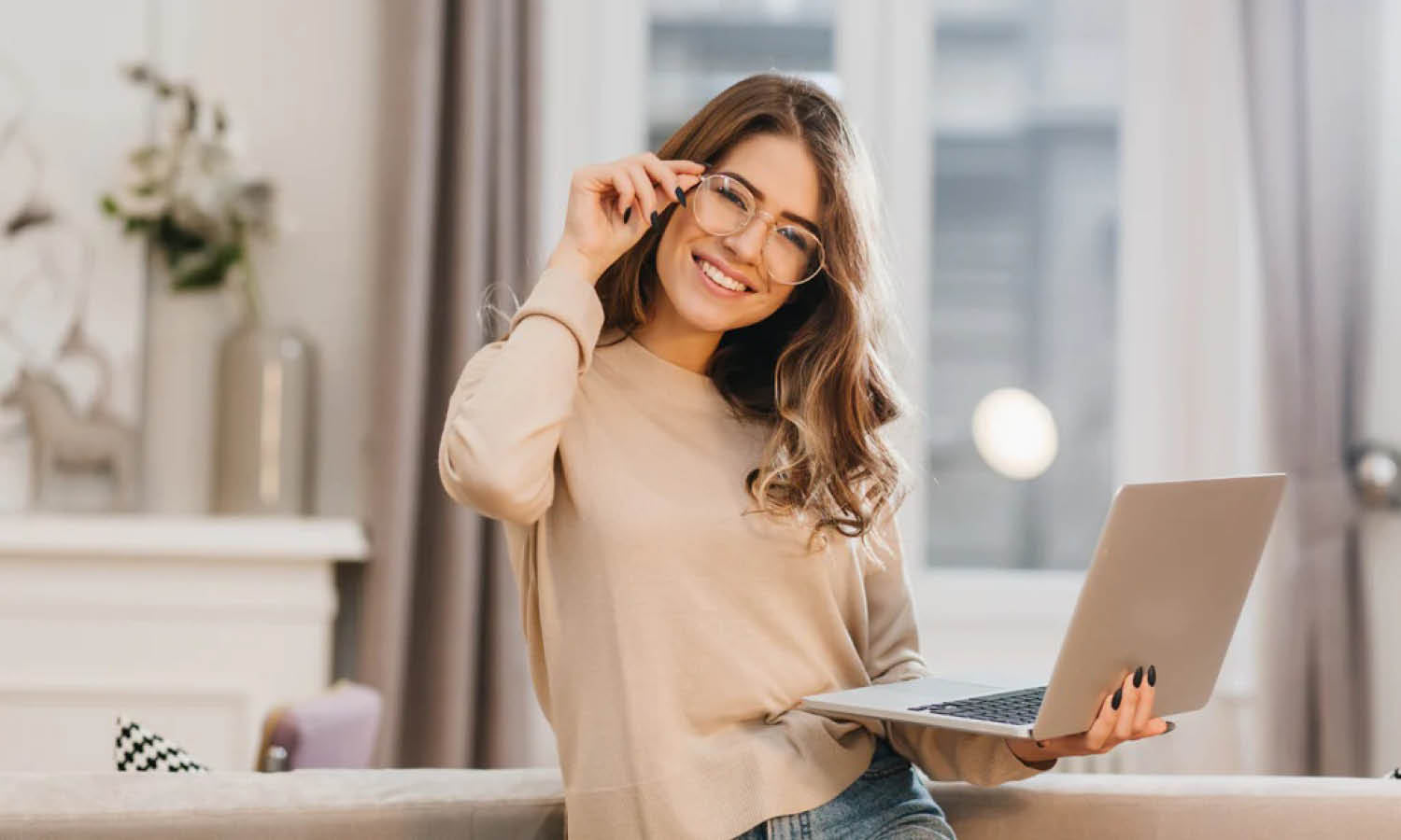 10 Best Online Platforms To Hire Freelance Logo Designers - Kreafolk