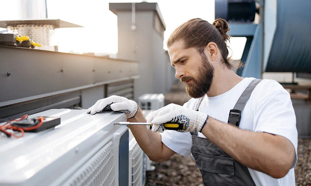 Heat Pump Repair Oak Harbor, WA: Create an Emergency Kit for Year-Round Comfort
