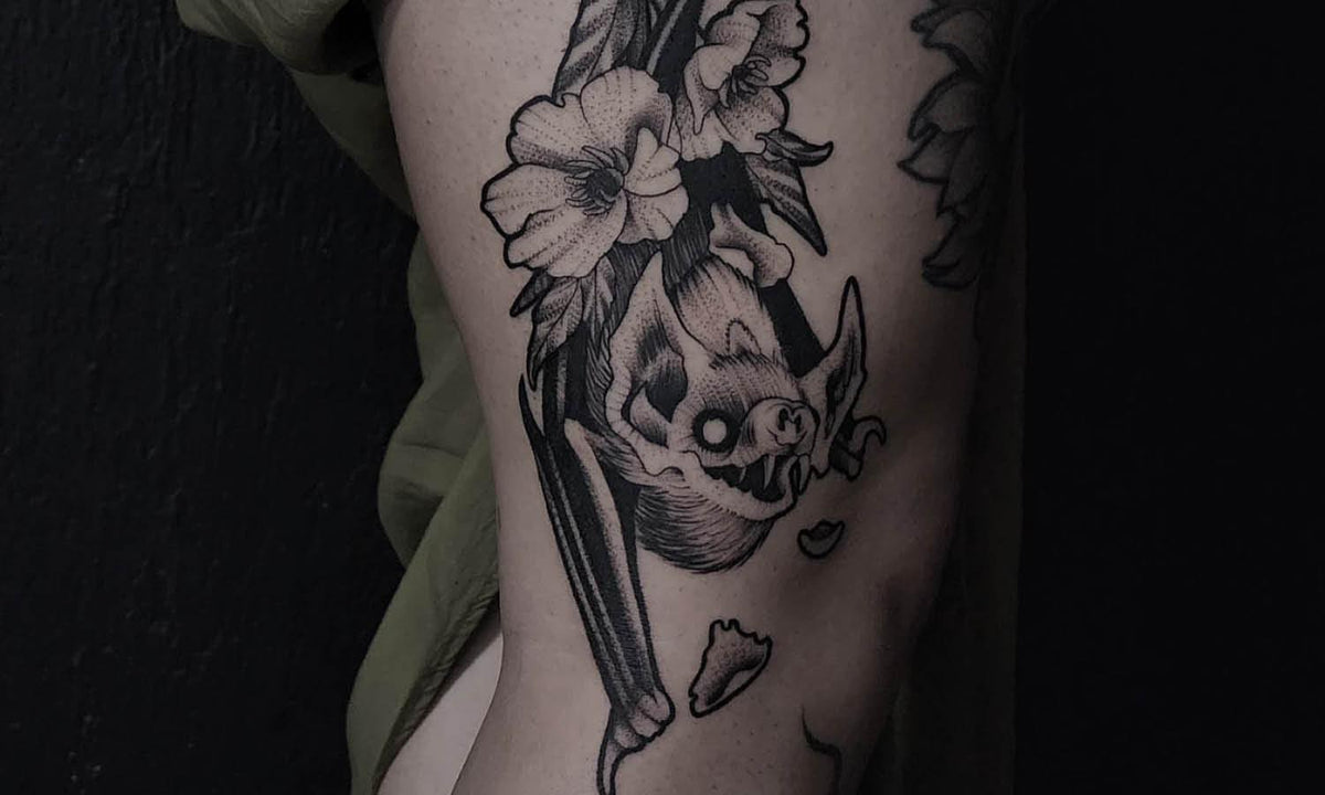 30 Best Bat Tattoo Ideas You Should Check - Kreafolk