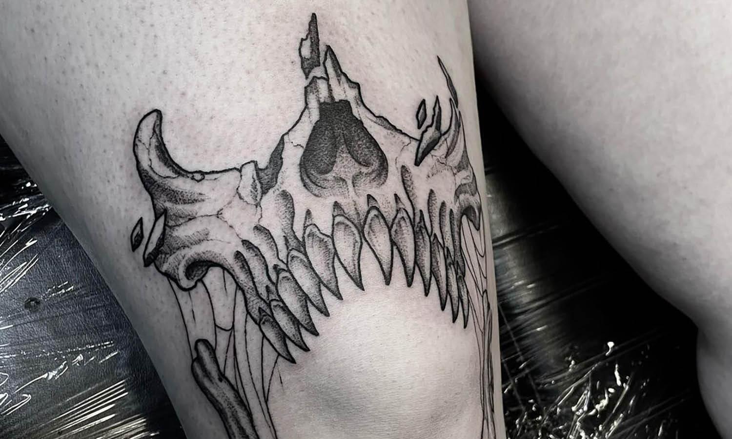 30 Best Knee Tattoo Ideas You Should Check - Kreafolk