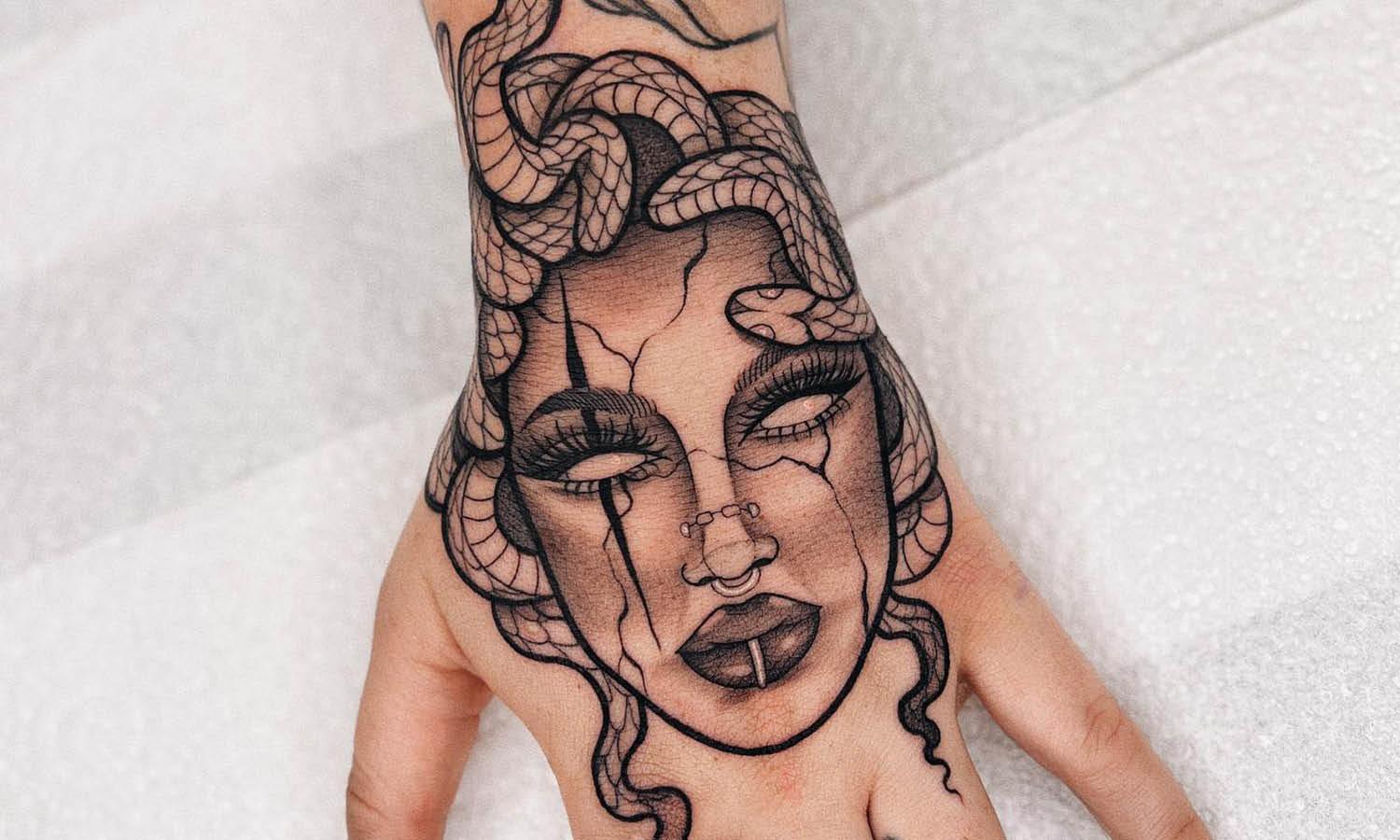 30 Best Medusa Tattoo Ideas You Should Check - Kreafolk