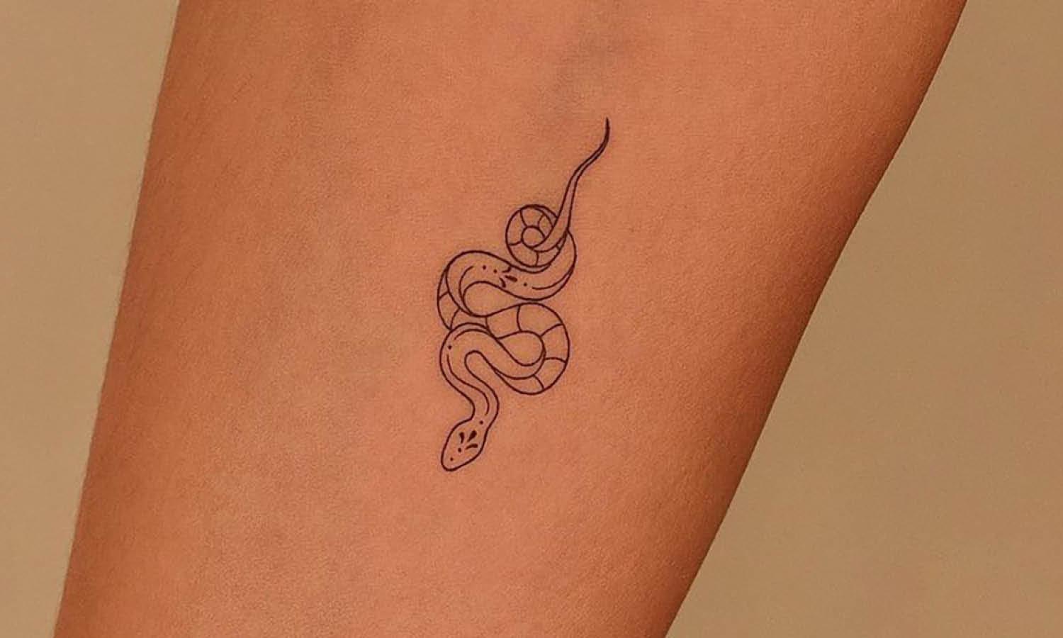 30 Best Small Tattoo Ideas You should Check - Kreafolk