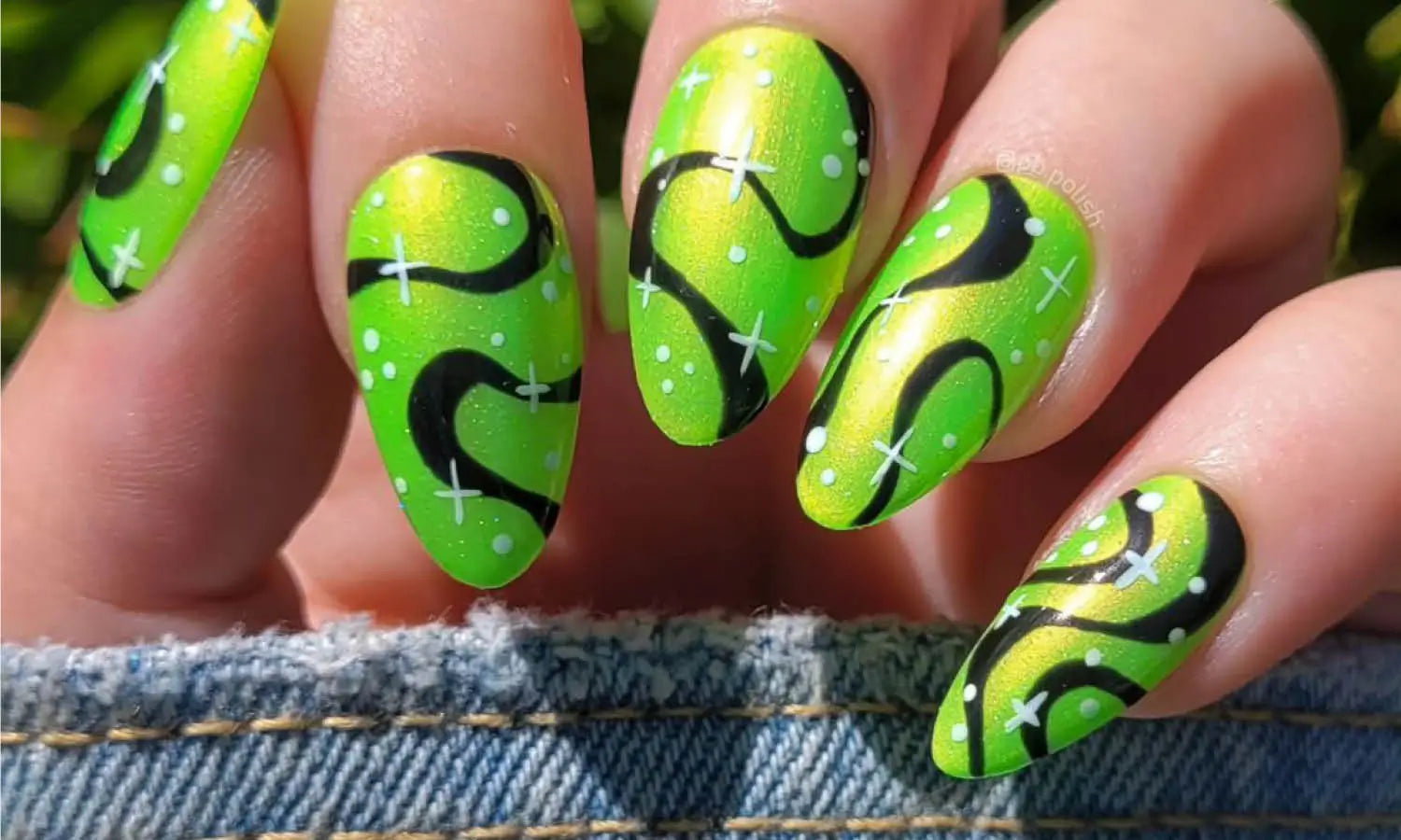 30 Best Black & Green Nail Design Ideas You Should Check