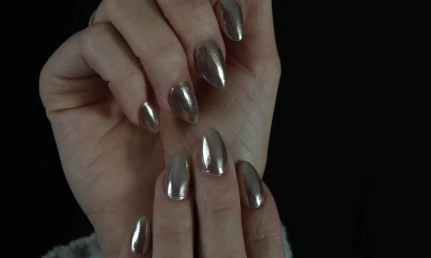 30 Best Chrome Nail Design Ideas You Should Check