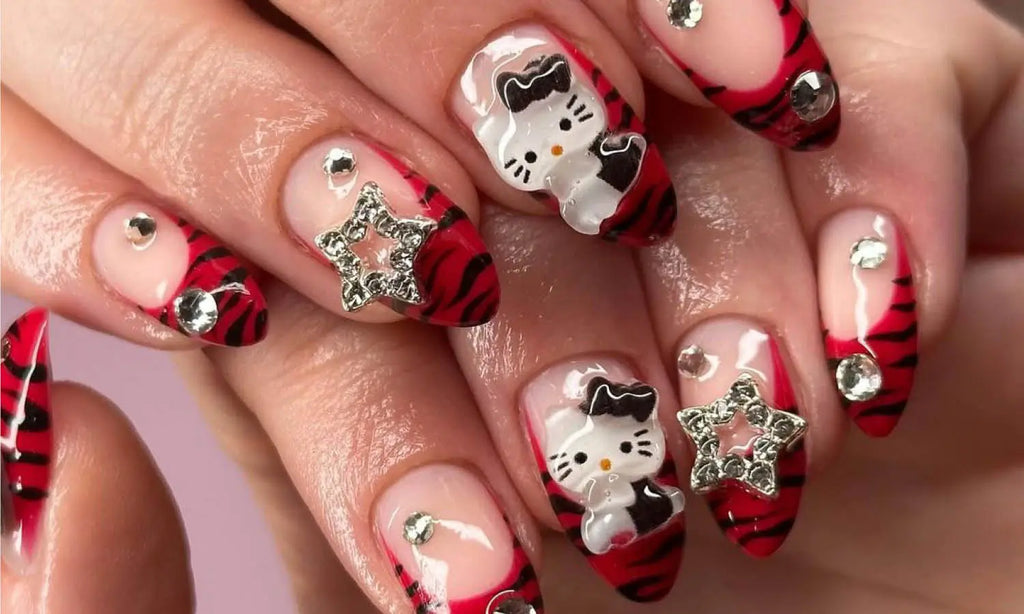 Handpainted Kitty Nails / Cats popular on Nails / Fake Nails / Custom Nails