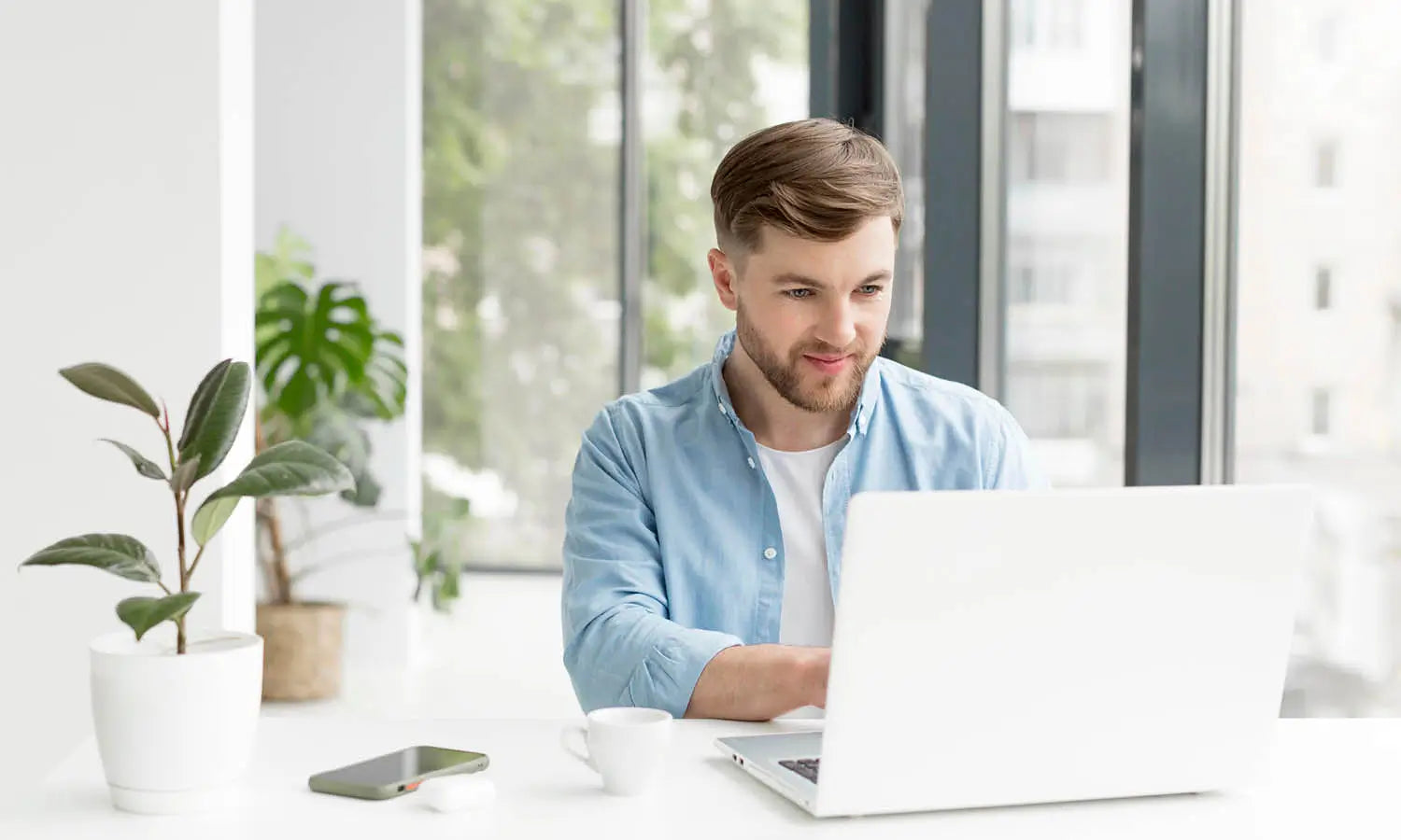 Key Requirements To Be A Professional Logo Designer
