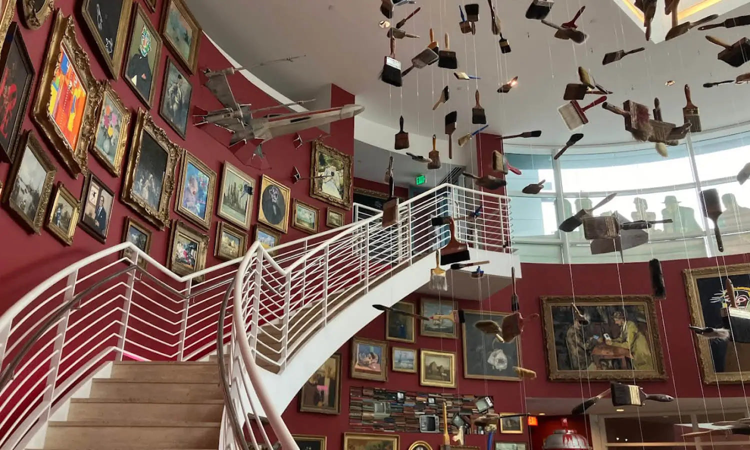 Mr. Brainwash Art Museum, Beverly Hills | Art Museum Guide