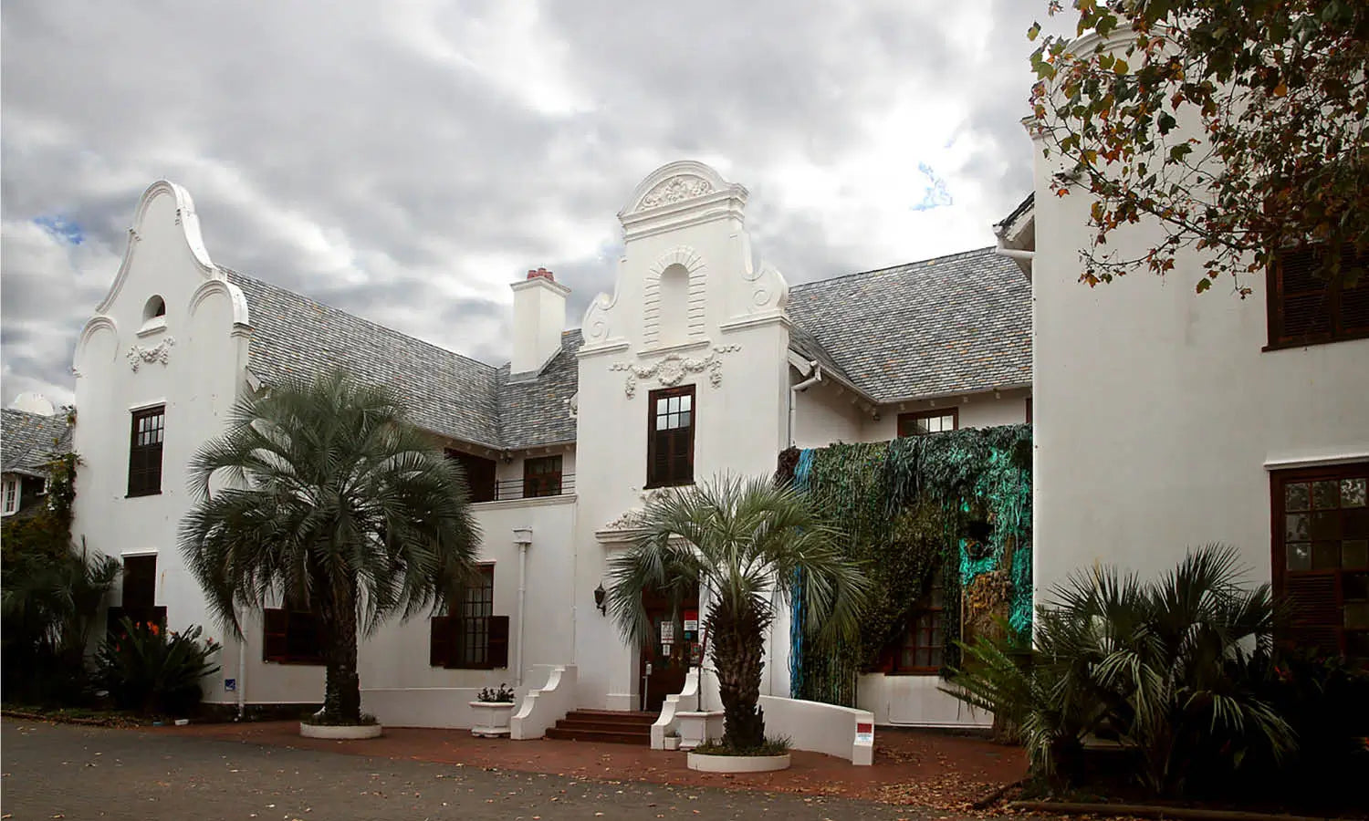 Oliewenhuis Art Museum, Bloemfontein | Art Museum Guide