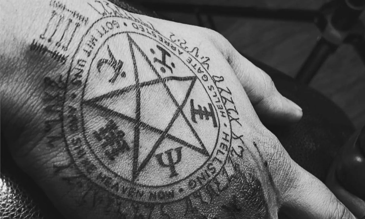 30 Best Pentagon Tattoo Ideas You Should Check