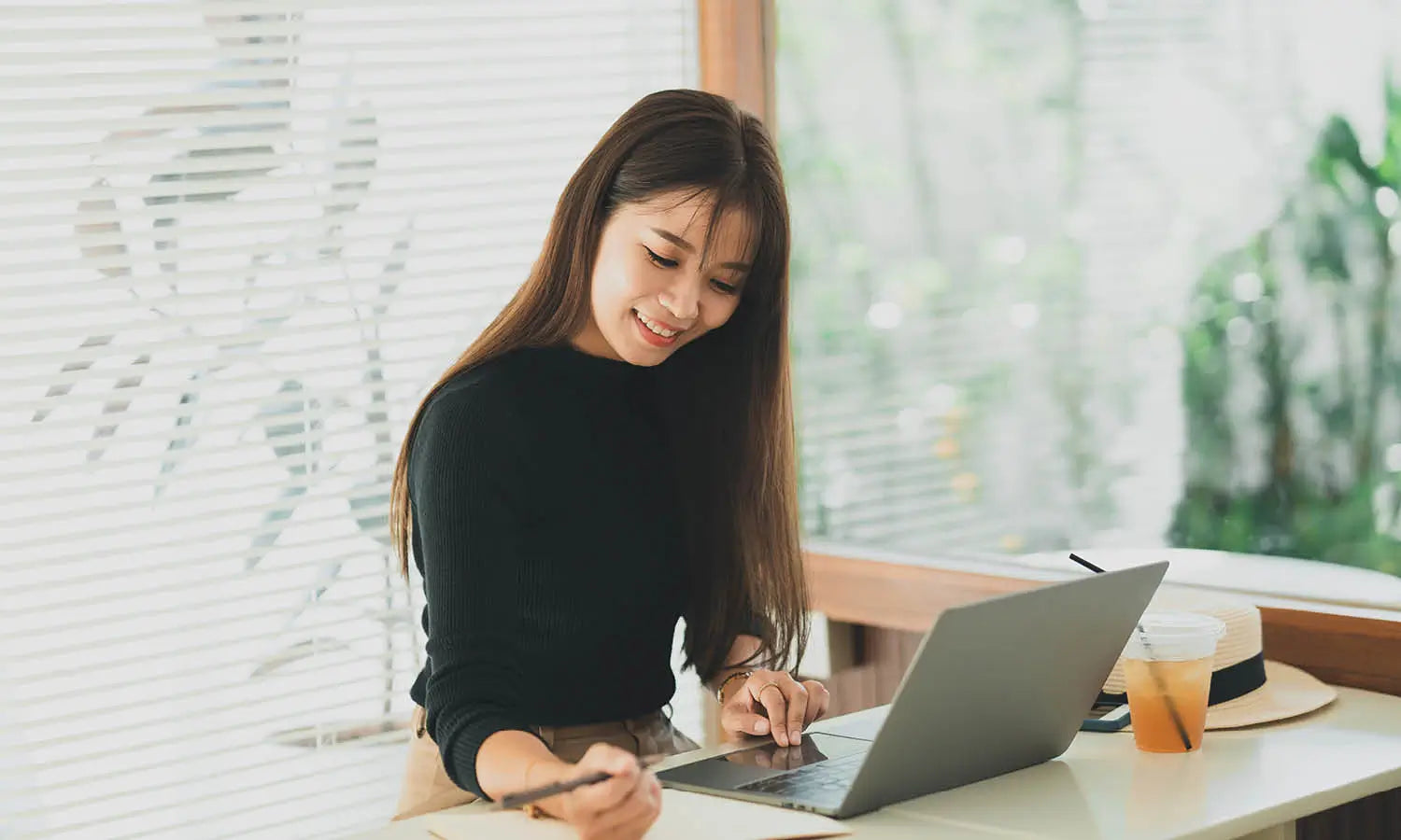 Sell Logo Designs On Envato Market: Complete Review