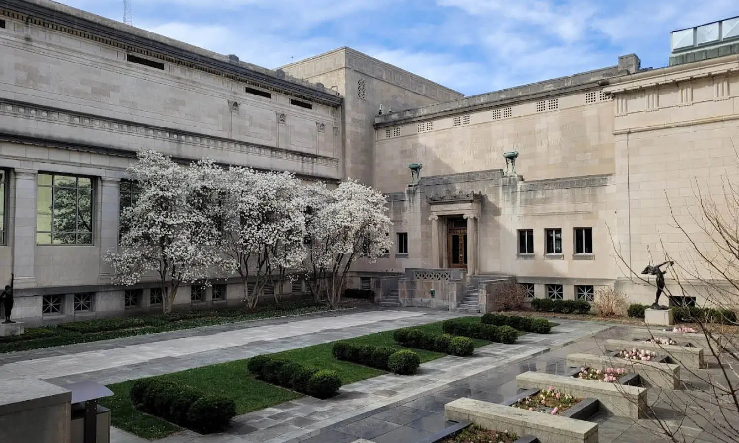 Top Art Museums in Cincinnati You Should Visit