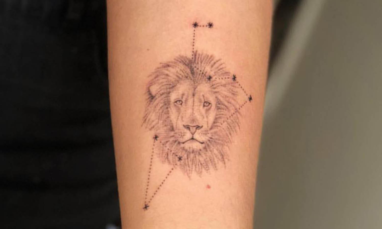 30 Best Zodiac Leo Tattoo Ideas You Should Check