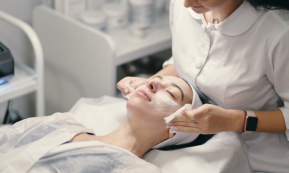 How Beauty Clinics Create a Luxury Wellness Experience