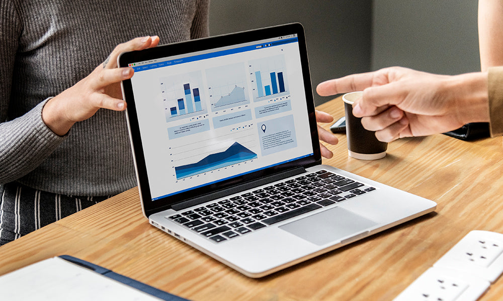 How to Choose the Right SERP Competitors Tool for Your Industry