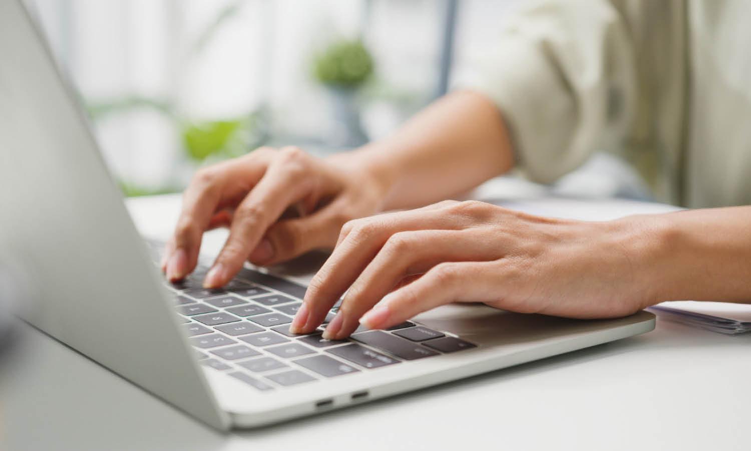 Write A Perfect Project Description for A Logo Designer - Kreafolk